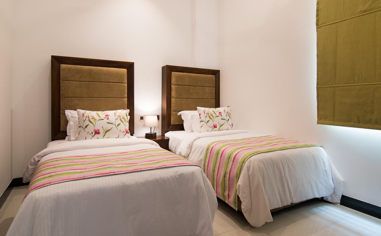 Rococo Residence Colombo Luaran gambar